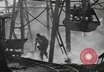 Standbild Bombe beschädigt Merkwiller Frankreich, 1945, aus Sekunde 55 historischem Filmmaterial Videoclip 65675057870