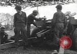 Standbild 35th Infantry Division Europa, 1945, aus Sekunde 25 historischem Filmmaterial Videoclip 65675057871