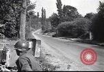 Standbild 4 Infanterie Division Frankreich, 1944, aus Sekunde 26 historischem Filmmaterial Videoclip 65675057872