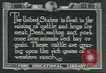 Immagine di Confezionamento della carne United States USA, 1922, secondo 23 filmato di repertorio 65675057876