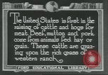 Immagine di Confezionamento della carne United States USA, 1922, secondo 29 filmato di repertorio 65675057876