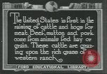 Immagine di Confezionamento della carne United States USA, 1922, secondo 31 filmato di repertorio 65675057876