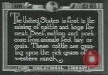 Immagine di Confezionamento della carne United States USA, 1922, secondo 35 filmato di repertorio 65675057876