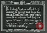 Immagine di Confezionamento della carne United States USA, 1922, secondo 42 filmato di repertorio 65675057876