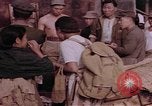 Standbild Markt Japan, 1946, aus Sekunde 24 historischem Filmmaterial Videoclip 65675057893