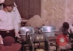 Standbild Markt Japan, 1946, aus Sekunde 37 historischem Filmmaterial Videoclip 65675057893