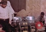 Standbild Markt Japan, 1946, aus Sekunde 39 historischem Filmmaterial Videoclip 65675057893