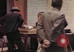 Immagine di Le attività di strada Kyoto in Giappone, 1946, secondo 8 filmato di repertorio 65675057895
