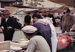 Immagine di Le attività di strada Kyoto in Giappone, 1946, secondo 39 filmato di repertorio 65675057895