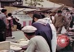Immagine di Le attività di strada Kyoto in Giappone, 1946, secondo 40 filmato di repertorio 65675057895