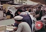 Immagine di Le attività di strada Kyoto in Giappone, 1946, secondo 50 filmato di repertorio 65675057895