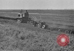 Image farms Northwestern United States USA, 1942, de la seconde 23 séquences d'archives historiques vidéo 65675057906