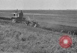 Image farms Northwestern United States USA, 1942, de la seconde 25 séquences d'archives historiques vidéo 65675057906