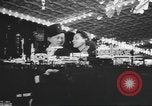 Standbild Lkw-Transport Industrie arbeiten in der Nacht New York City USA, 1940, aus Sekunde 57 historischem Filmmaterial Videoclip 65675057913