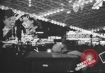 Standbild Lkw-Transport Industrie arbeiten in der Nacht New York City USA, 1940, aus Sekunde 58 historischem Filmmaterial Videoclip 65675057913