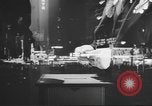 Standbild Lkw-Transport Industrie arbeiten in der Nacht New York City USA, 1940, aus Sekunde 61 historischem Filmmaterial Videoclip 65675057913