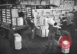 Standbild Lkw-Transport Industrie in den Vereinigten Staaten circa 1940 United States USA, 1940, aus Sekunde 57 historischem Filmmaterial Videoclip 65675057914