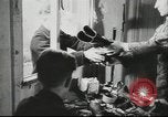 Standbild deutsche Volk Berlin Deutschland, 1943, aus Sekunde 45 historischem Filmmaterial Videoclip 65675057915