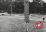 Immagine di Cavallo e buggy race Vienna Austria, 1943, secondo 25 filmato di repertorio 65675057926