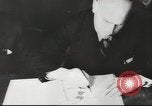 Immagine di Reciproco patto di aiuto Zagabria Jugoslavia, 1943, secondo 18 filmato di repertorio 65675057927