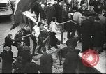 Standbild Eislaufen Berlin Deutschland, 1942, aus Sekunde 19 historischem Filmmaterial Videoclip 65675057933