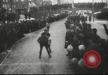 Standbild Eislaufen Berlin Deutschland, 1942, aus Sekunde 32 historischem Filmmaterial Videoclip 65675057933