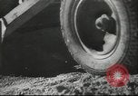 Image les responsables français de Vichy désert du Sahara en Afrique, 1942, de la seconde 16 séquences d'archives historiques vidéo 65675057935