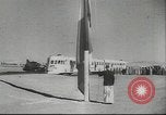 Image les responsables français de Vichy désert du Sahara en Afrique, 1942, de la seconde 36 séquences d'archives historiques vidéo 65675057935