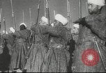 Image les responsables français de Vichy désert du Sahara en Afrique, 1942, de la seconde 39 séquences d'archives historiques vidéo 65675057935