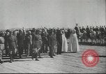 Image les responsables français de Vichy désert du Sahara en Afrique, 1942, de la seconde 44 séquences d'archives historiques vidéo 65675057935