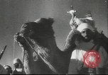 Image les responsables français de Vichy désert du Sahara en Afrique, 1942, de la seconde 51 séquences d'archives historiques vidéo 65675057935