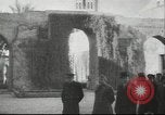 Standbild Francisco Franco hosts der portugiesische Premierminister in Zweiten Weltkrieg Sevilla Spanien, 1942, aus Sekunde 31 historischem Filmmaterial Videoclip 65675057937