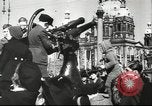 Immagine di Presentano militare Vienna Austria, 1942, secondo 21 filmato di repertorio 65675057939