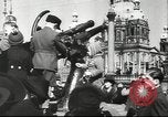 Immagine di Presentano militare Vienna Austria, 1942, secondo 22 filmato di repertorio 65675057939