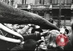 Immagine di Presentano militare Vienna Austria, 1942, secondo 37 filmato di repertorio 65675057939