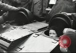 Immagine di Presentano militare Vienna Austria, 1942, secondo 47 filmato di repertorio 65675057939