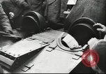 Immagine di Presentano militare Vienna Austria, 1942, secondo 48 filmato di repertorio 65675057939