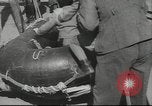Immagine di Presentano militare Vienna Austria, 1942, secondo 53 filmato di repertorio 65675057939