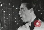 Standbild flämischen Musiker Berlin Deutschland, 1942, aus Sekunde 11 historischem Filmmaterial Videoclip 65675057940