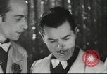 Standbild flämischen Musiker Berlin Deutschland, 1942, aus Sekunde 33 historischem Filmmaterial Videoclip 65675057940