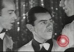 Standbild flämischen Musiker Berlin Deutschland, 1942, aus Sekunde 39 historischem Filmmaterial Videoclip 65675057940