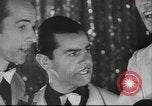 Standbild flämischen Musiker Berlin Deutschland, 1942, aus Sekunde 43 historischem Filmmaterial Videoclip 65675057940