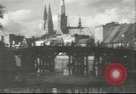 Immagine di Gli edifici danneggiati Lubeck Germania, 1942, secondo 5 filmato di repertorio 65675057943