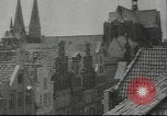 Immagine di Gli edifici danneggiati Lubeck Germania, 1942, secondo 8 filmato di repertorio 65675057943