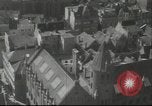 Immagine di Gli edifici danneggiati Lubeck Germania, 1942, secondo 20 filmato di repertorio 65675057943