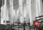 Immagine di Gli edifici danneggiati Lubeck Germania, 1942, secondo 46 filmato di repertorio 65675057943