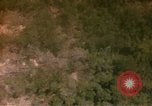 Standbild Air Strike Missionen Südostasien, 1967, aus Sekunde 14 historischem Filmmaterial Videoclip 65675057951
