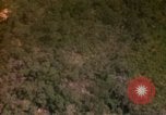 Standbild Air Strike Missionen Südostasien, 1967, aus Sekunde 59 historischem Filmmaterial Videoclip 65675057951