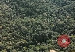Image missions de frappe aérienne en Asie du Sud-Est, 1967, de la seconde 6 séquences d'archives historiques vidéo 65675057952