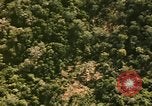 Image missions de frappe aérienne en Asie du Sud-Est, 1967, de la seconde 33 séquences d'archives historiques vidéo 65675057952
